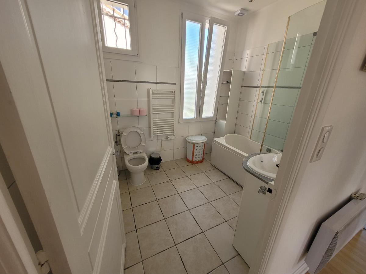 Villa La Desiree - Haut De Villa, 68M2, 8 Personnes Max, Climatise, 4 Etoiles, 120M2 De Jardin Et Parking, Wifi, Vu Mer Antibes Exterior foto