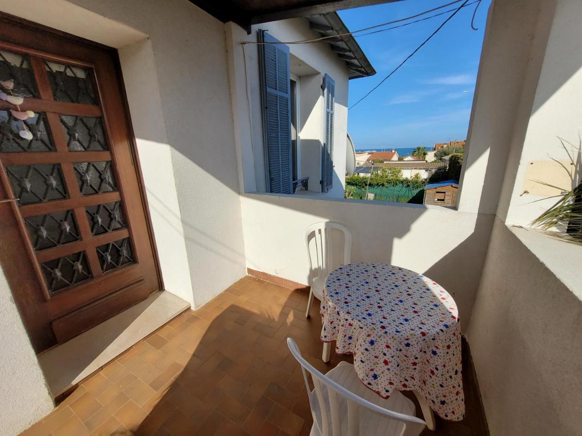Villa La Desiree - Haut De Villa, 68M2, 8 Personnes Max, Climatise, 4 Etoiles, 120M2 De Jardin Et Parking, Wifi, Vu Mer Antibes Exterior foto