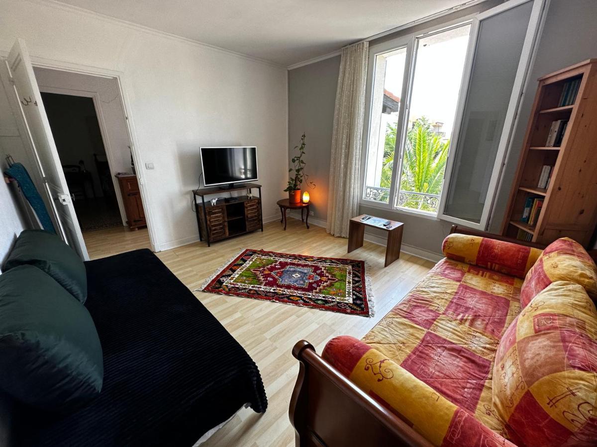 Villa La Desiree - Haut De Villa, 68M2, 8 Personnes Max, Climatise, 4 Etoiles, 120M2 De Jardin Et Parking, Wifi, Vu Mer Antibes Exterior foto